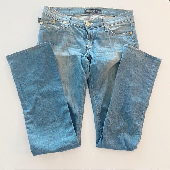 Rock and Republic Low-Rise Flare Jeans - Picture 2 of 14